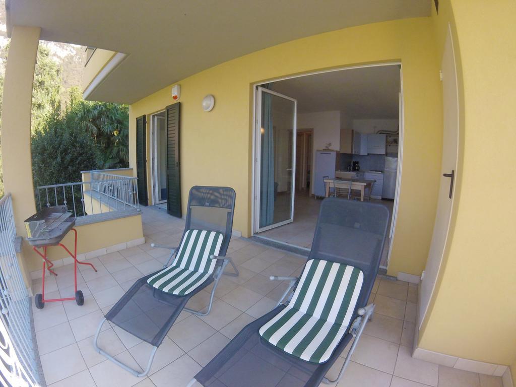 Residence White Beach Lierna Eksteriør bilde